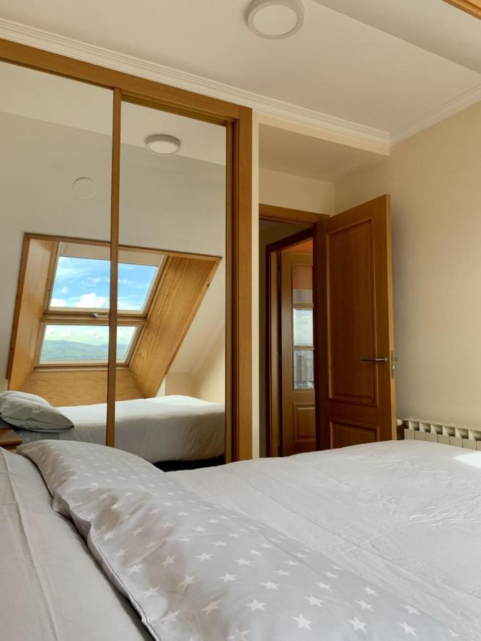 Moderno Piso Con La Mejor Terraza De Ribadeo Y Vistas Maravillosas Bagian luar foto