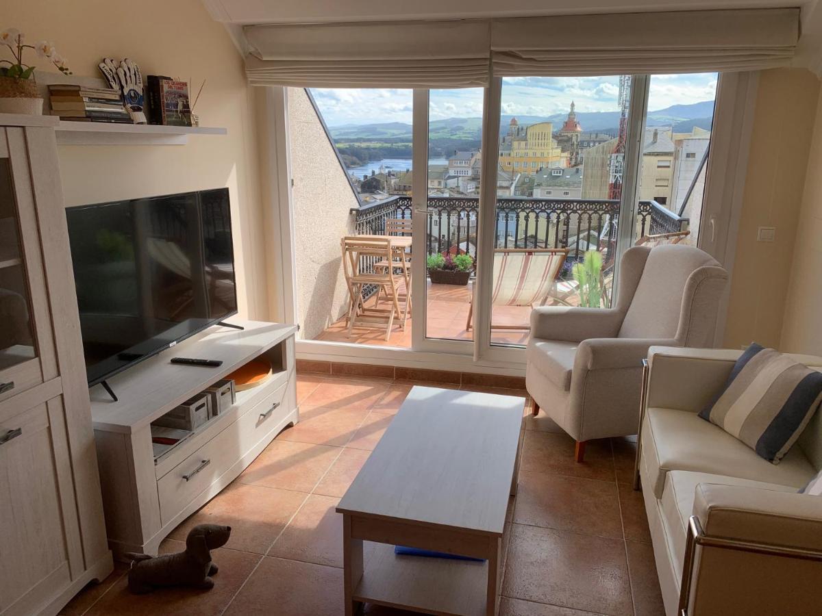 Moderno Piso Con La Mejor Terraza De Ribadeo Y Vistas Maravillosas Bagian luar foto