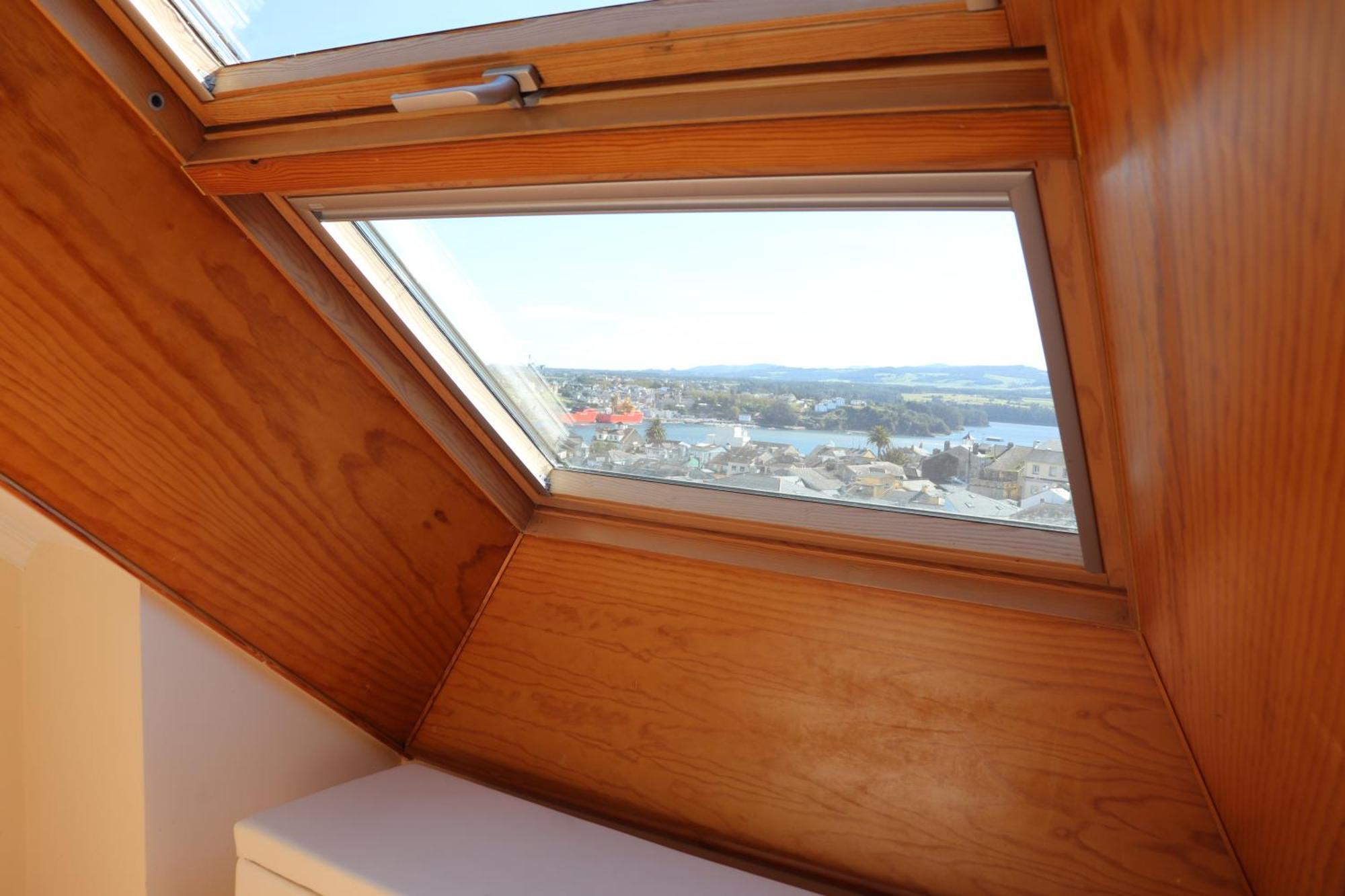 Moderno Piso Con La Mejor Terraza De Ribadeo Y Vistas Maravillosas Bagian luar foto